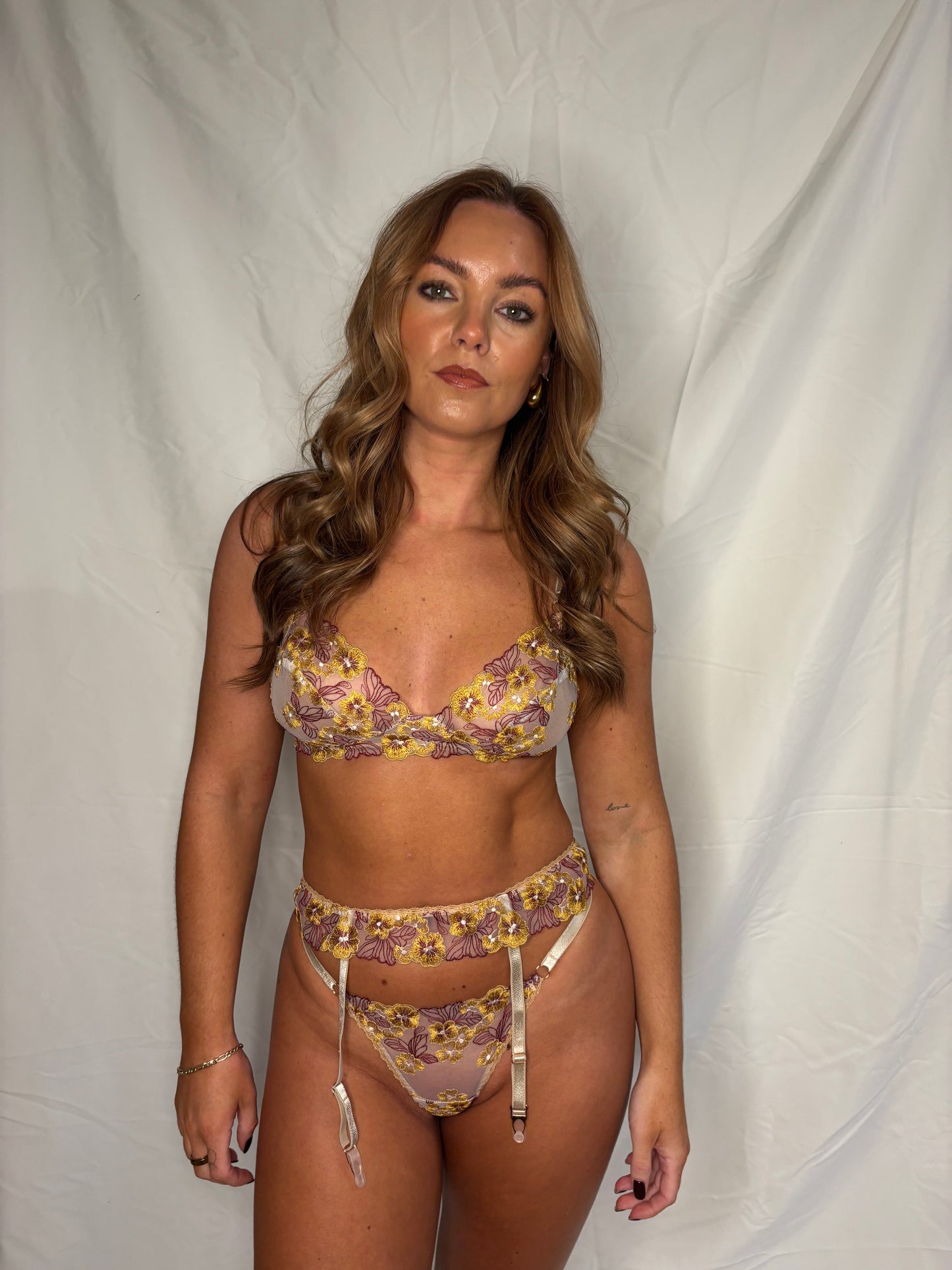 Ivy Bra, Thong & Suspender 3 Piece Set