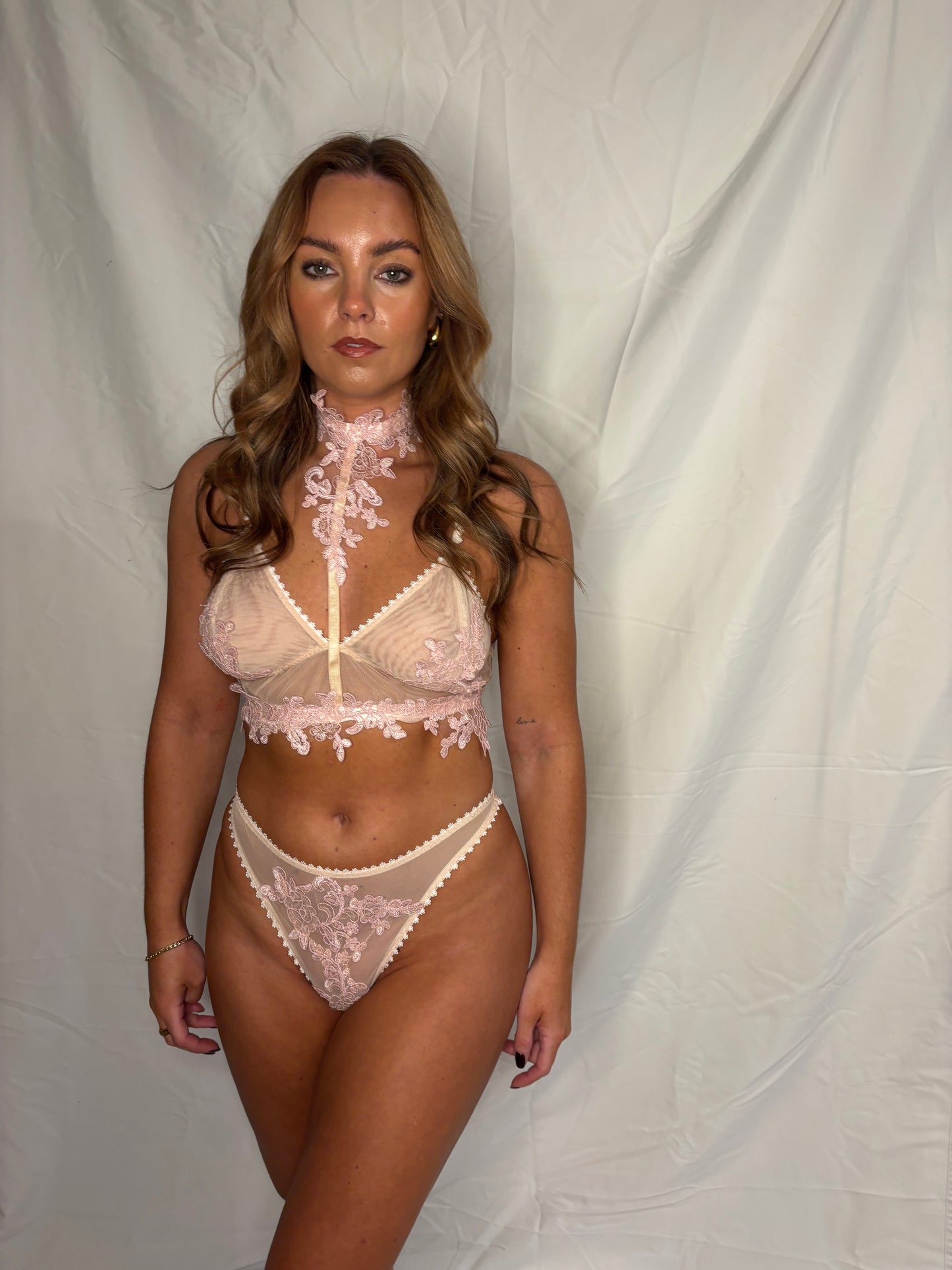 (Pre-made) Pink 3D Floral Bra, Thong & Suspender Harness 3 Piece Set