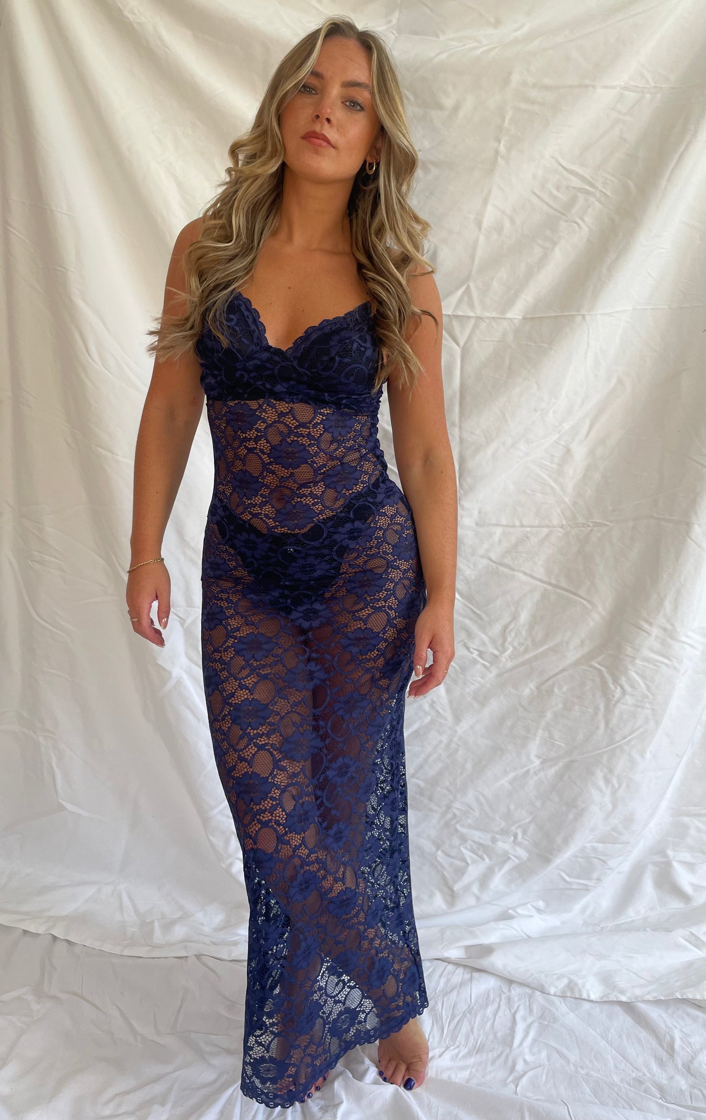 Arianna Lace Maxi Dress in Navy